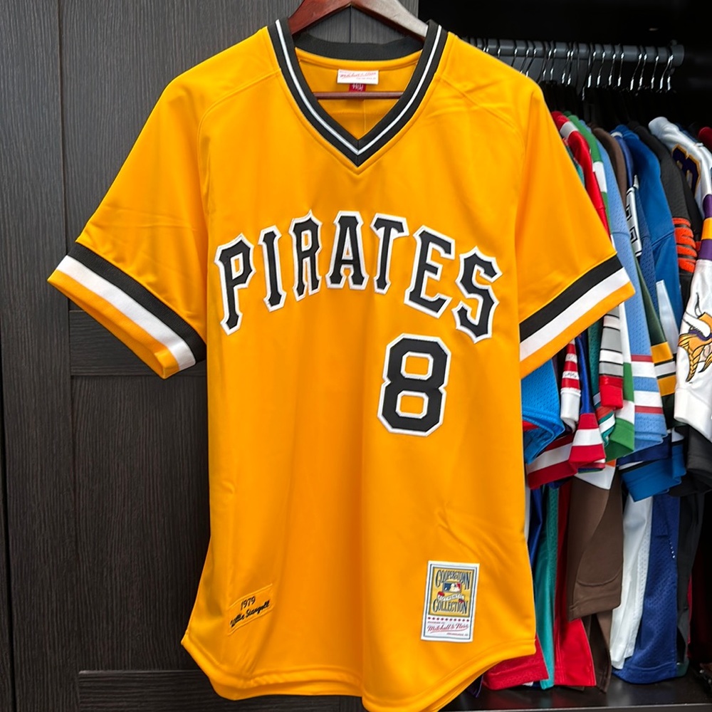 Willie Stargell Pittsburgh Pirates Mitchell & Ness Authentic MLB Jersey 44/L